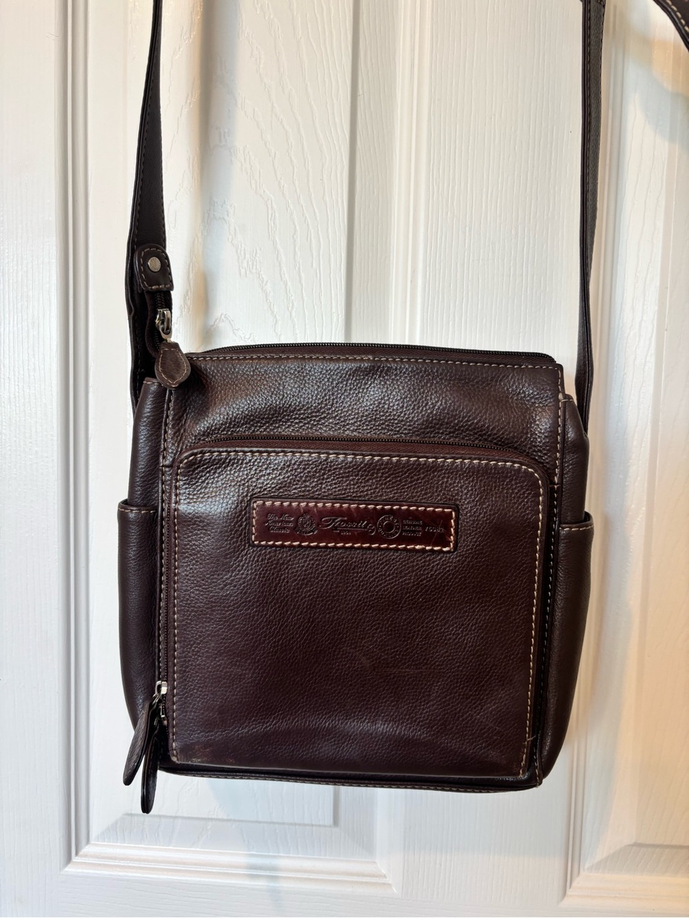 Vintage Fossil Dark Brown Leather Crossbody Bag